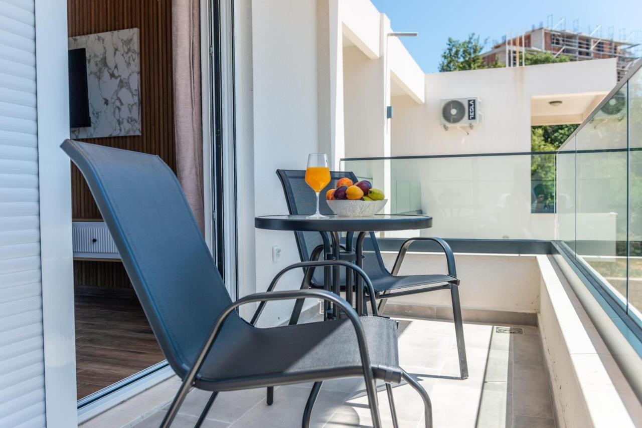 Twins Apartments Ulcinj Exterior photo
